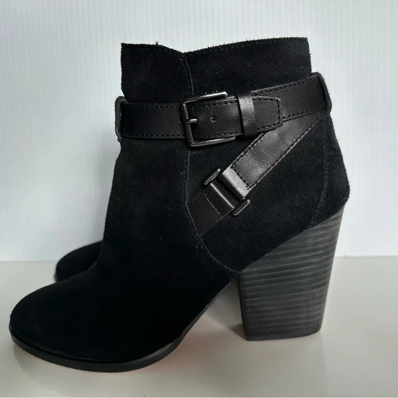 Cole Haan Minna Bootie Black Suede Size 6.5 Buckle Straps Stacked Heel GRAND OS - Picture 8 of 10